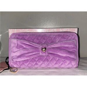 NEW! NIB JUICY COUTURE Velour Tied With A Bow Large Zip Wallet Violet Tulle